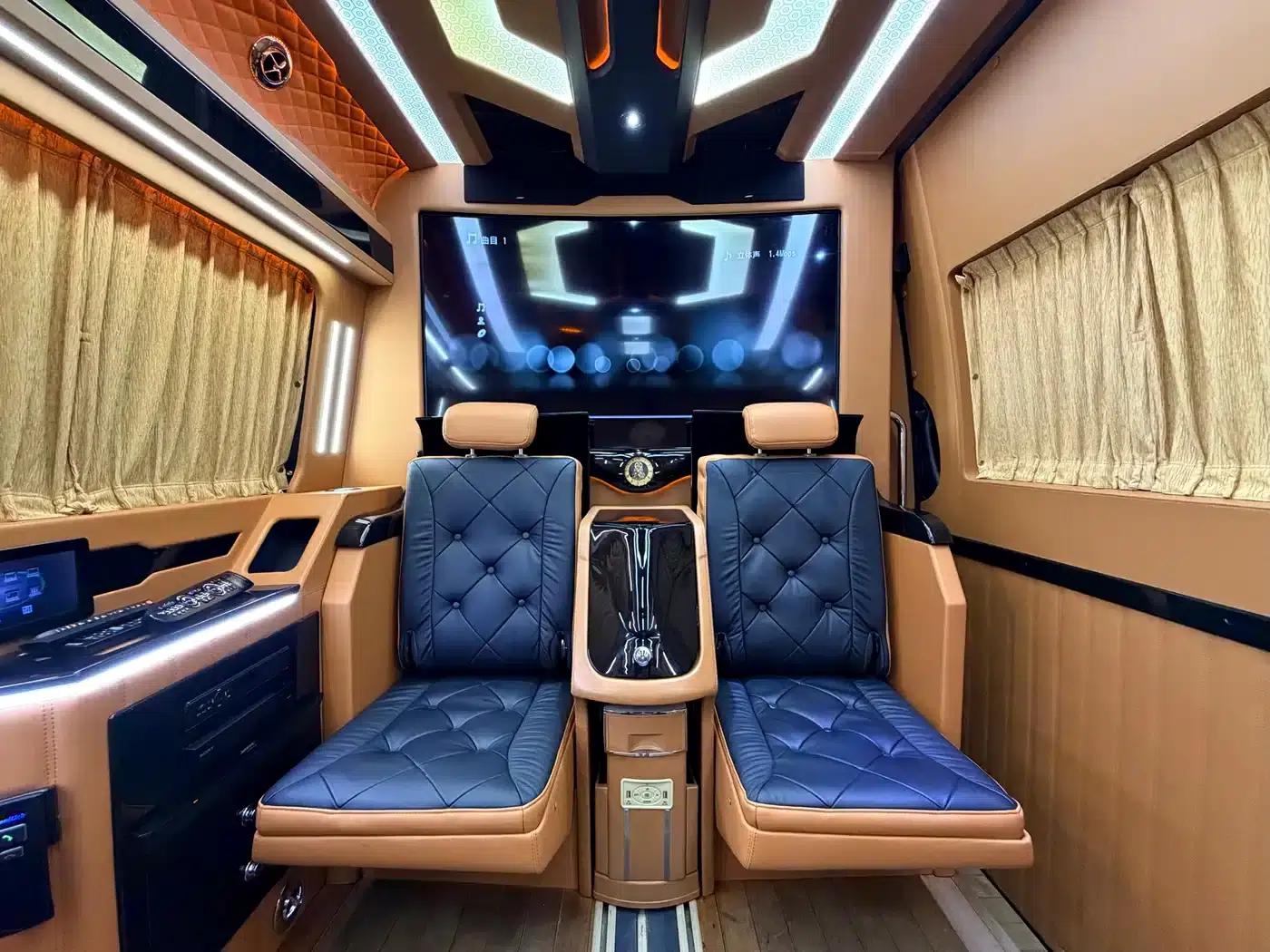 2018 Sprinter 3.5L Automatic — миниатюра 8