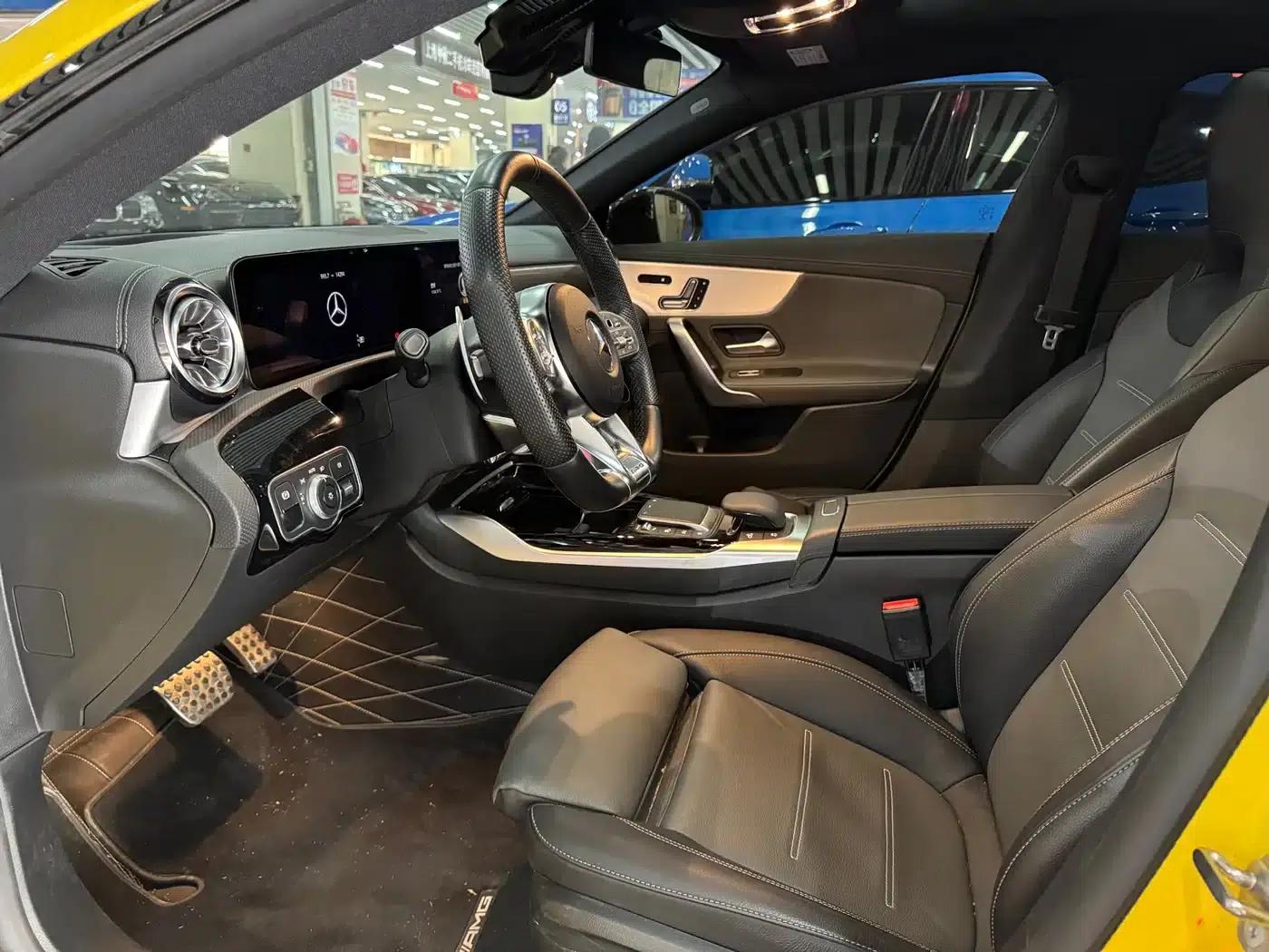 2022 Mercedes-Benz CLA AMG 35 4MATIC — миниатюра 4