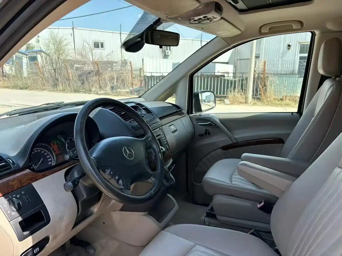 Viano 2011 2.5L Premium Edition — миниатюра 5