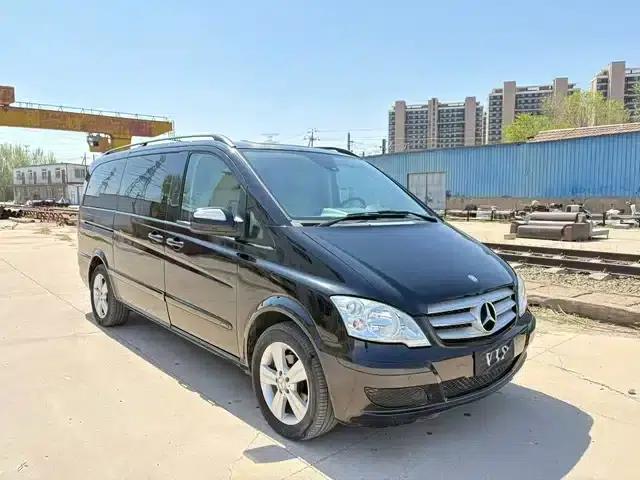 Viano 2011 2.5L Premium Edition