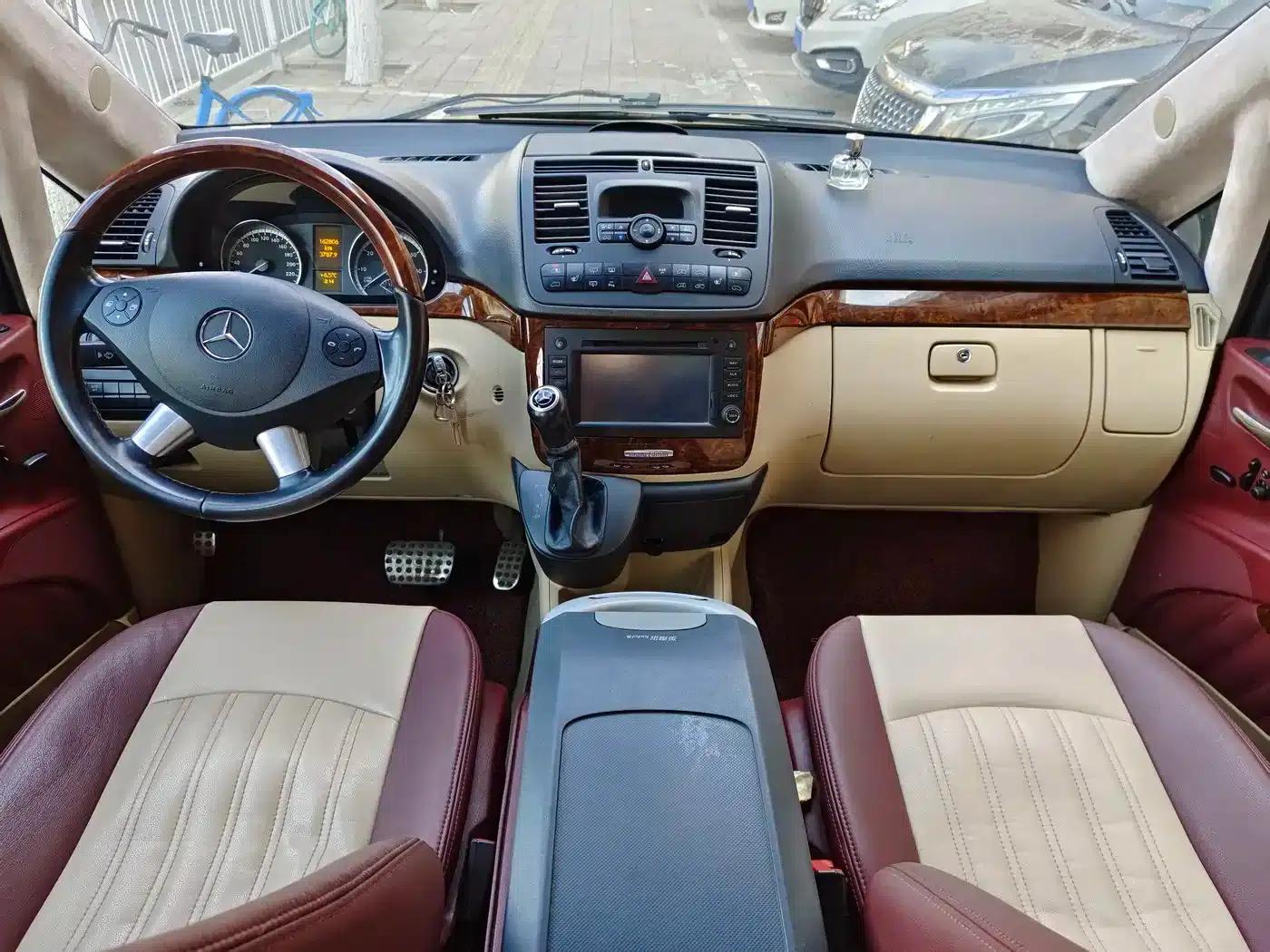 Viano 2014 3.5L Premium Edition — миниатюра 6