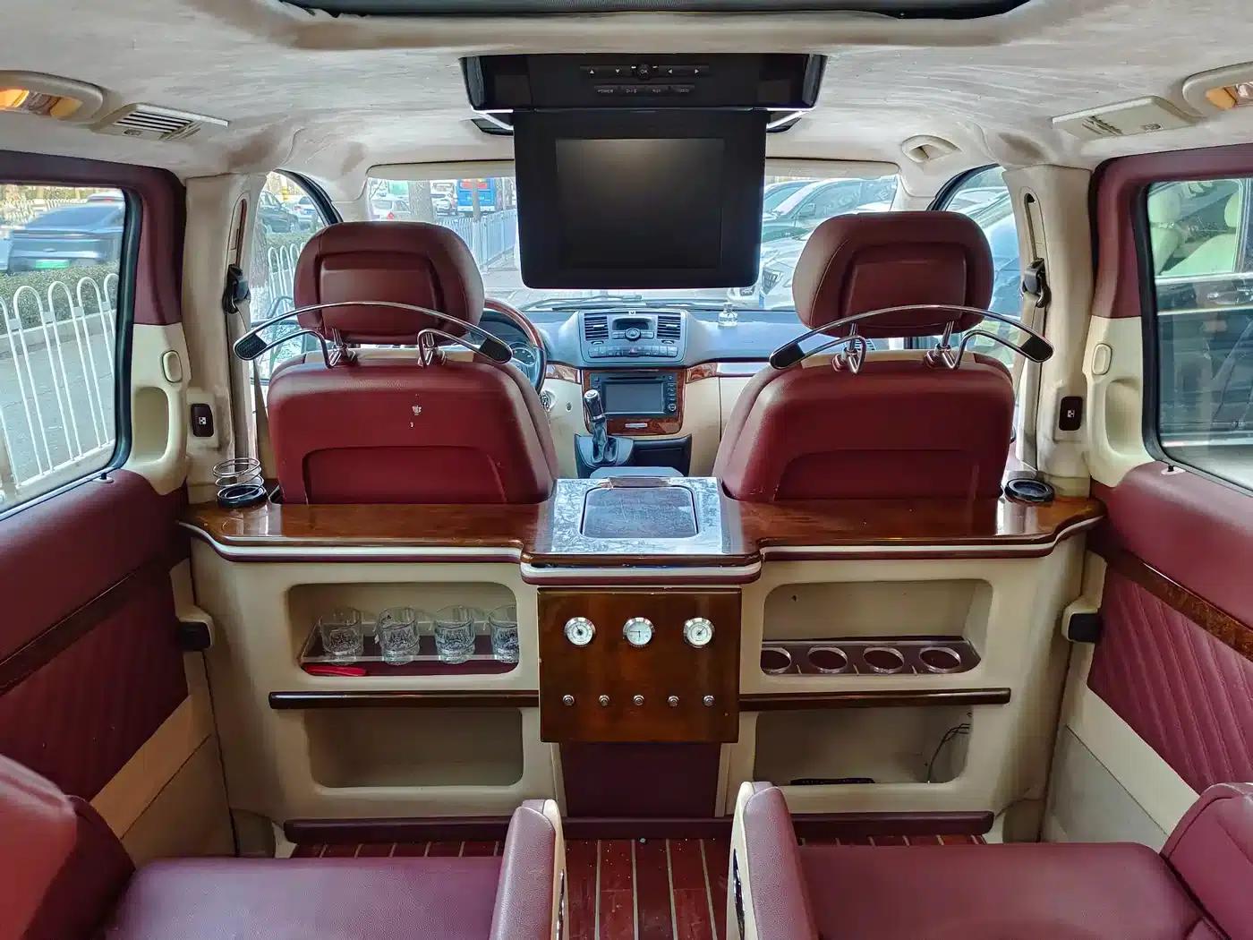 Viano 2014 3.5L Premium Edition — миниатюра 7