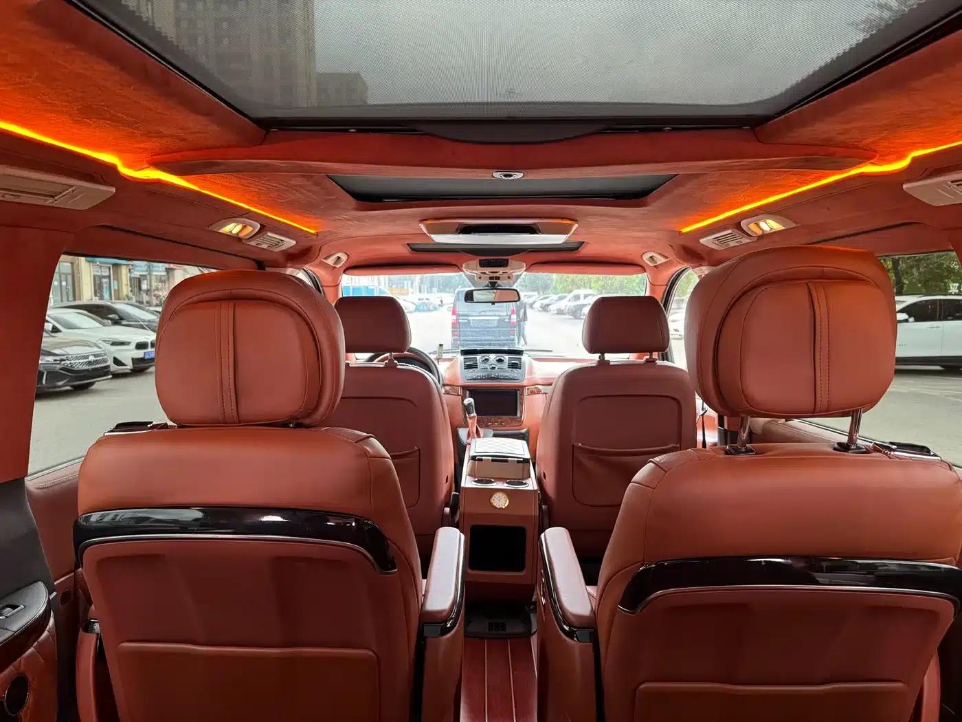 2011 Viano 3.5L 125th Anniversary Edition (7-seater) (Imported) — миниатюра 4