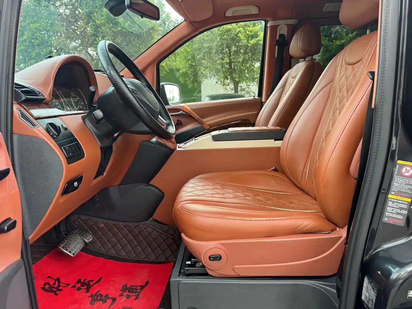 2011 Viano 3.5L 125th Anniversary Edition (7-seater) (Imported) — миниатюра 6