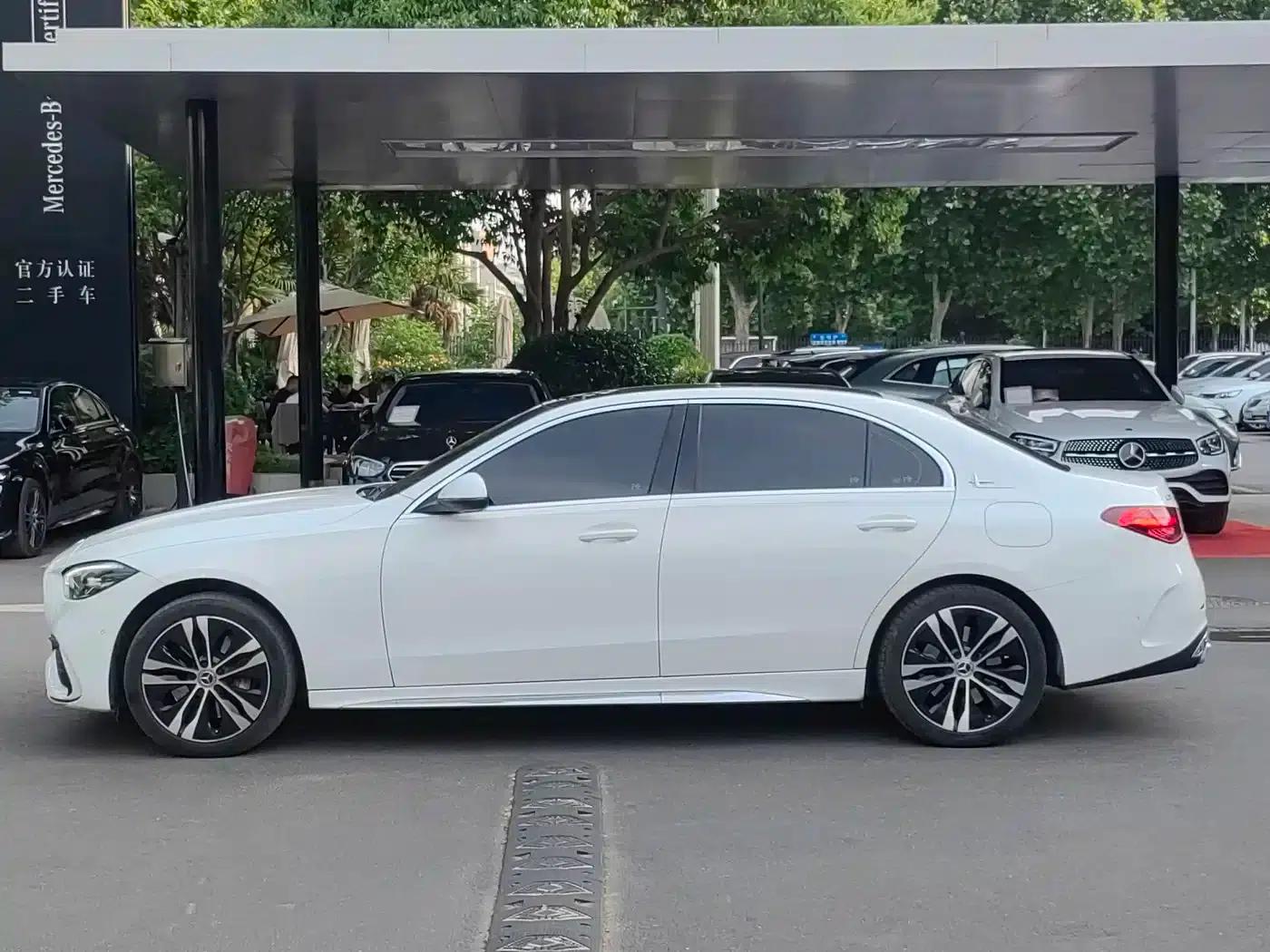 Mercedes-Benz C-Class PHEV 2024 Facelift C 350 eL — миниатюра 4