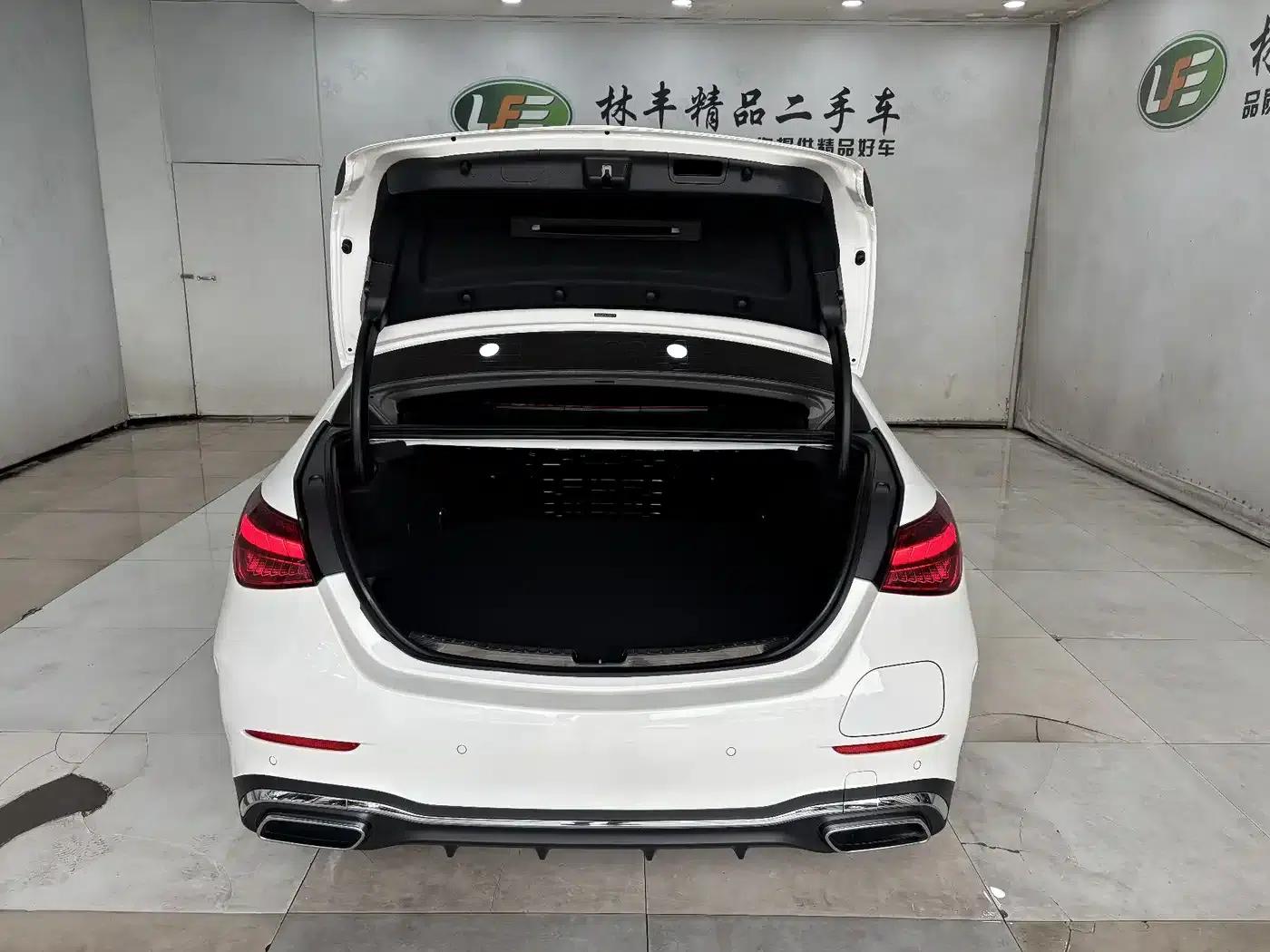 Mercedes-Benz C-Class PHEV 2025 C 350 eL — миниатюра 27
