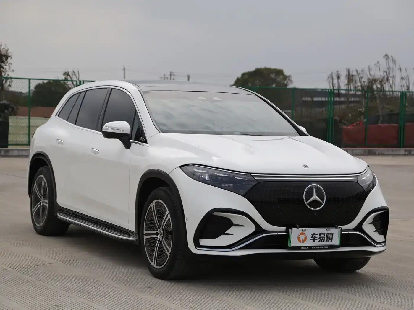 Mercedes-Benz EQS SUV 2023 Model 450+ — миниатюра 3