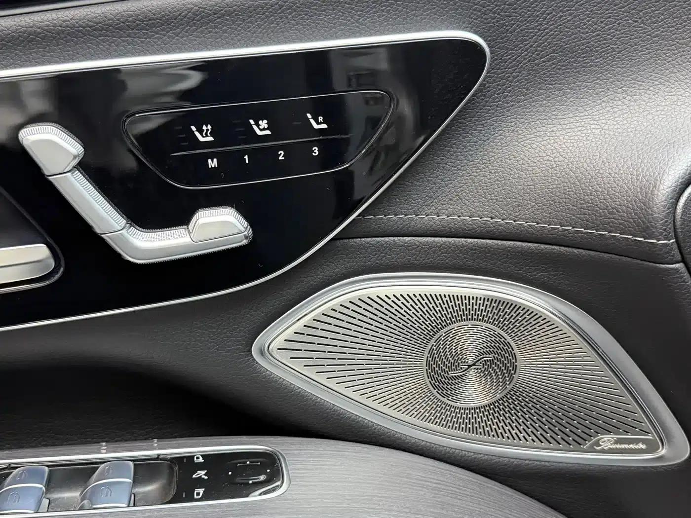 Mercedes-Benz EQS SUV 2023 450 4MATIC Pioneer Edition — миниатюра 15