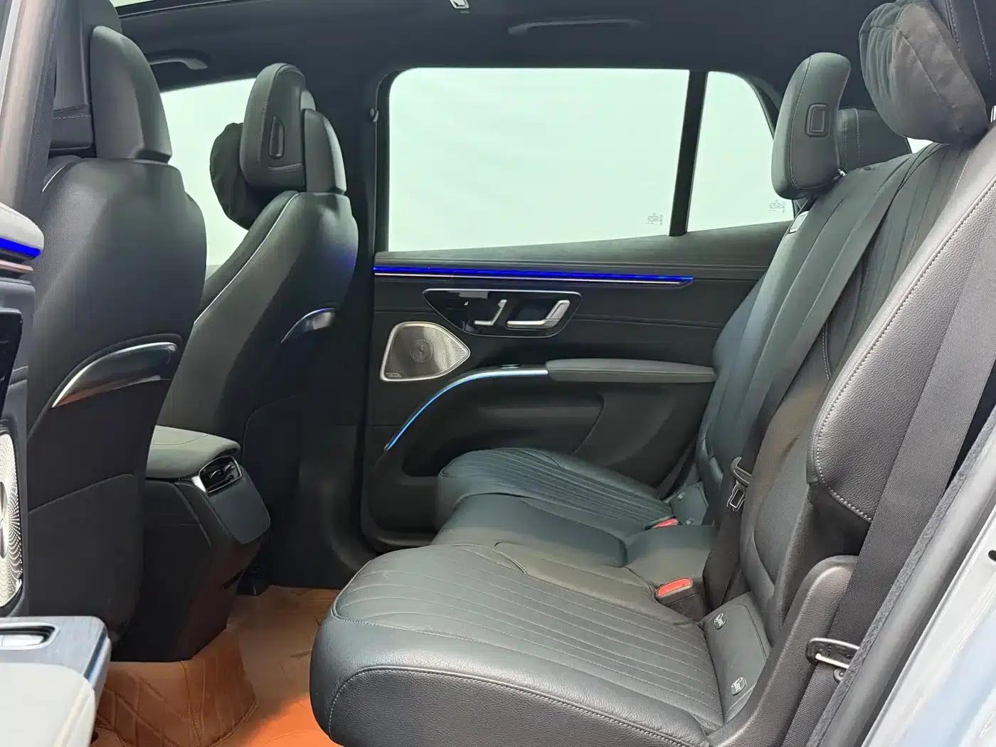 Mercedes-Benz EQS SUV 2023 450 4MATIC Pioneer Edition — миниатюра 8