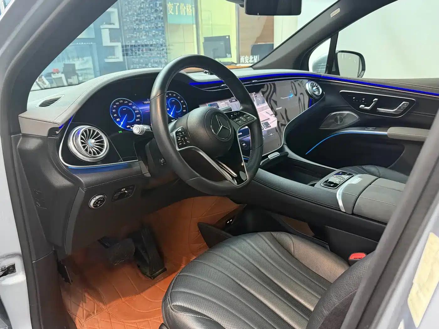 Mercedes-Benz EQS SUV 2023 450 4MATIC Pioneer Edition — миниатюра 9
