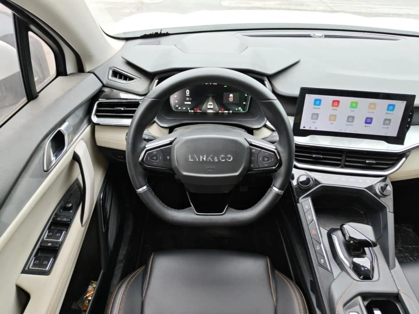 Lynk & Co 06 EM-P 2022 PHEV 84 km Range Pro Version — миниатюра 14