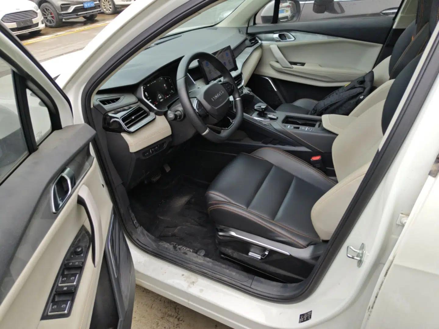 Lynk & Co 06 EM-P 2022 PHEV 84 km Range Pro Version — миниатюра 19