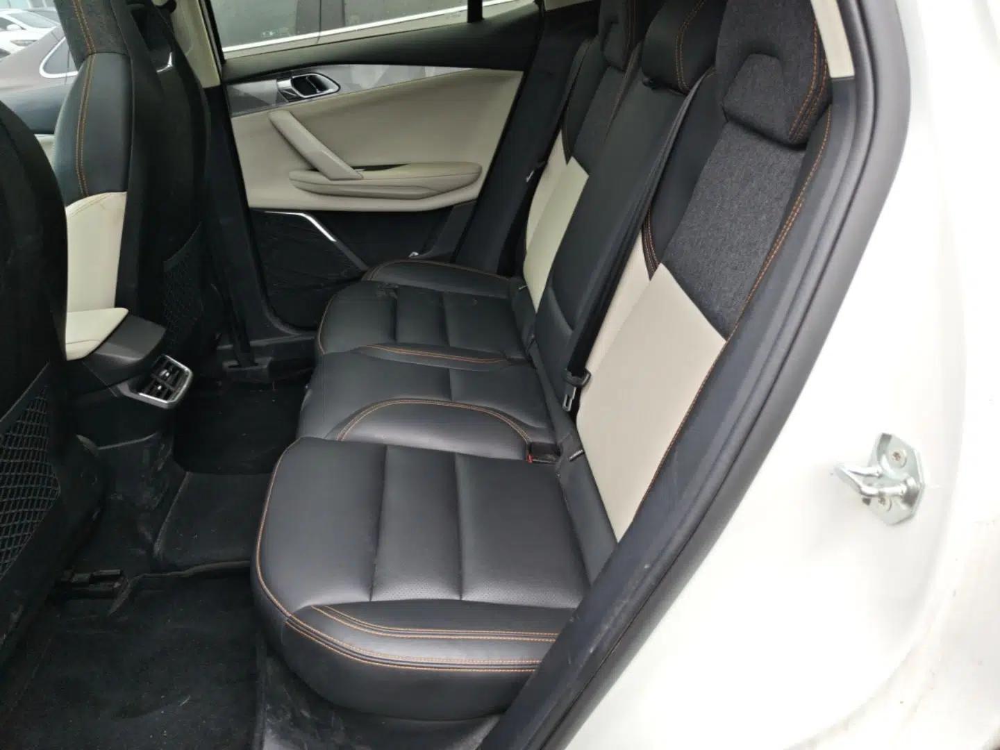 Lynk & Co 06 EM-P 2022 PHEV 84 km Range Pro Version — миниатюра 20
