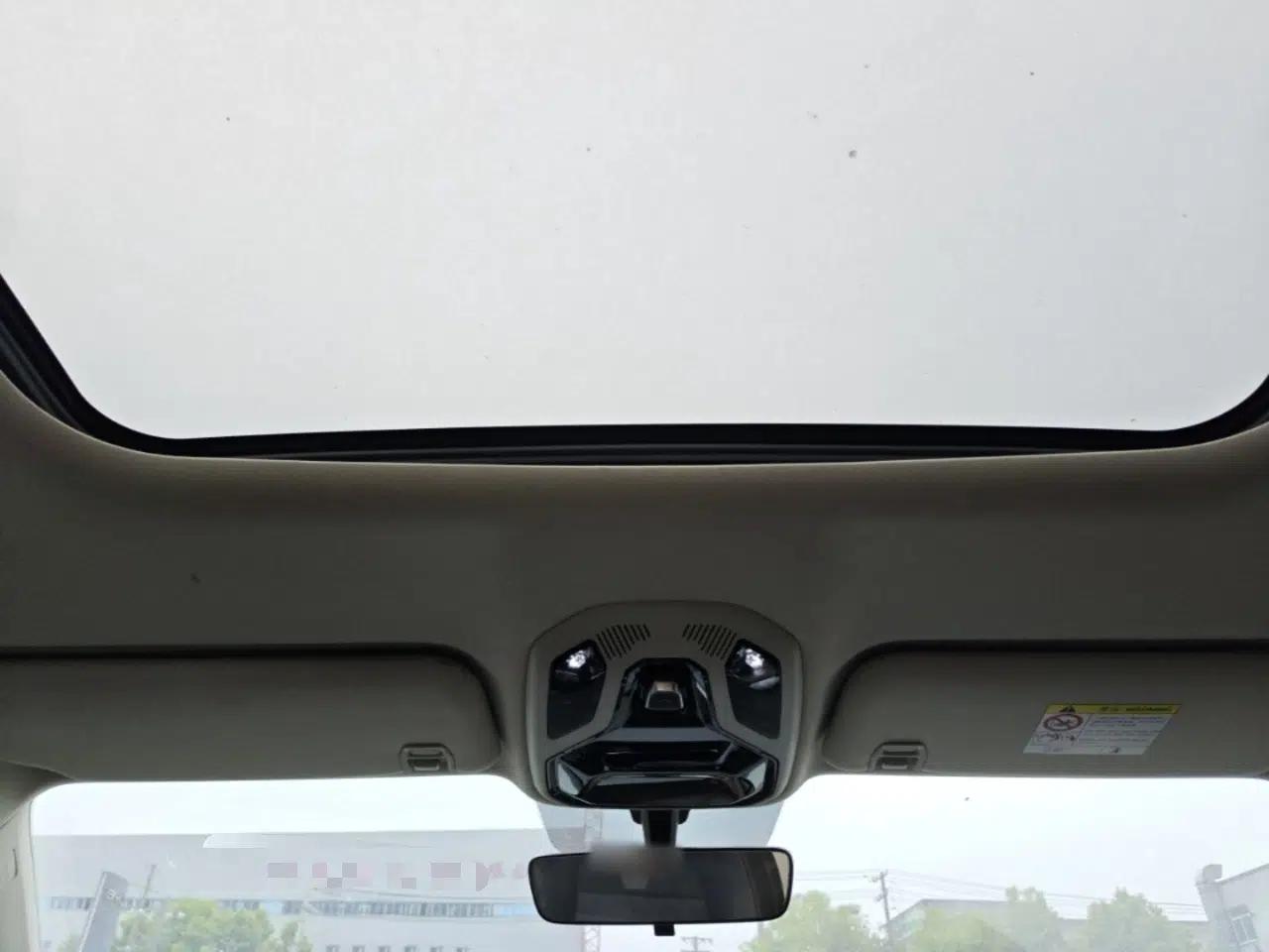 Lynk & Co 06 EM-P 2022 PHEV 84 km Range Pro Version — миниатюра 21