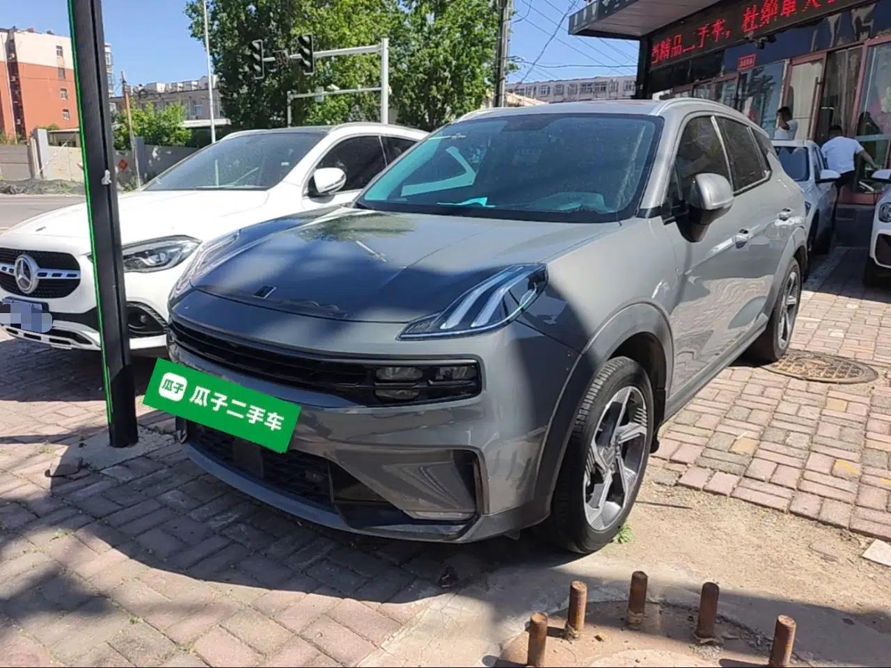 Lynk & Co 06 EM-P 2022 PHEV 84 km Range Pro Version — миниатюра 1