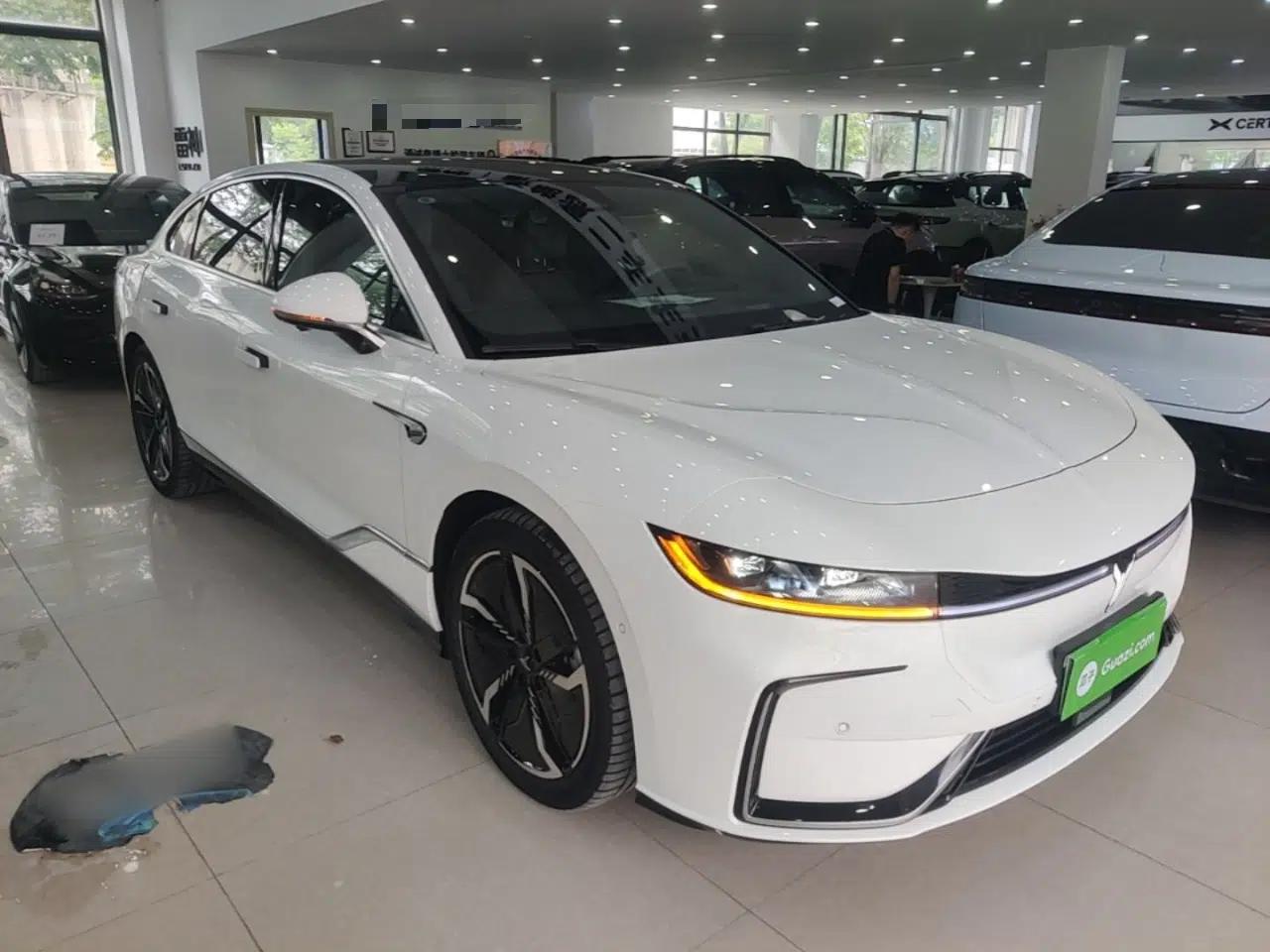 VOYAH PASSION 2023 Four-Wheel Drive Flagship Edition — миниатюра 3