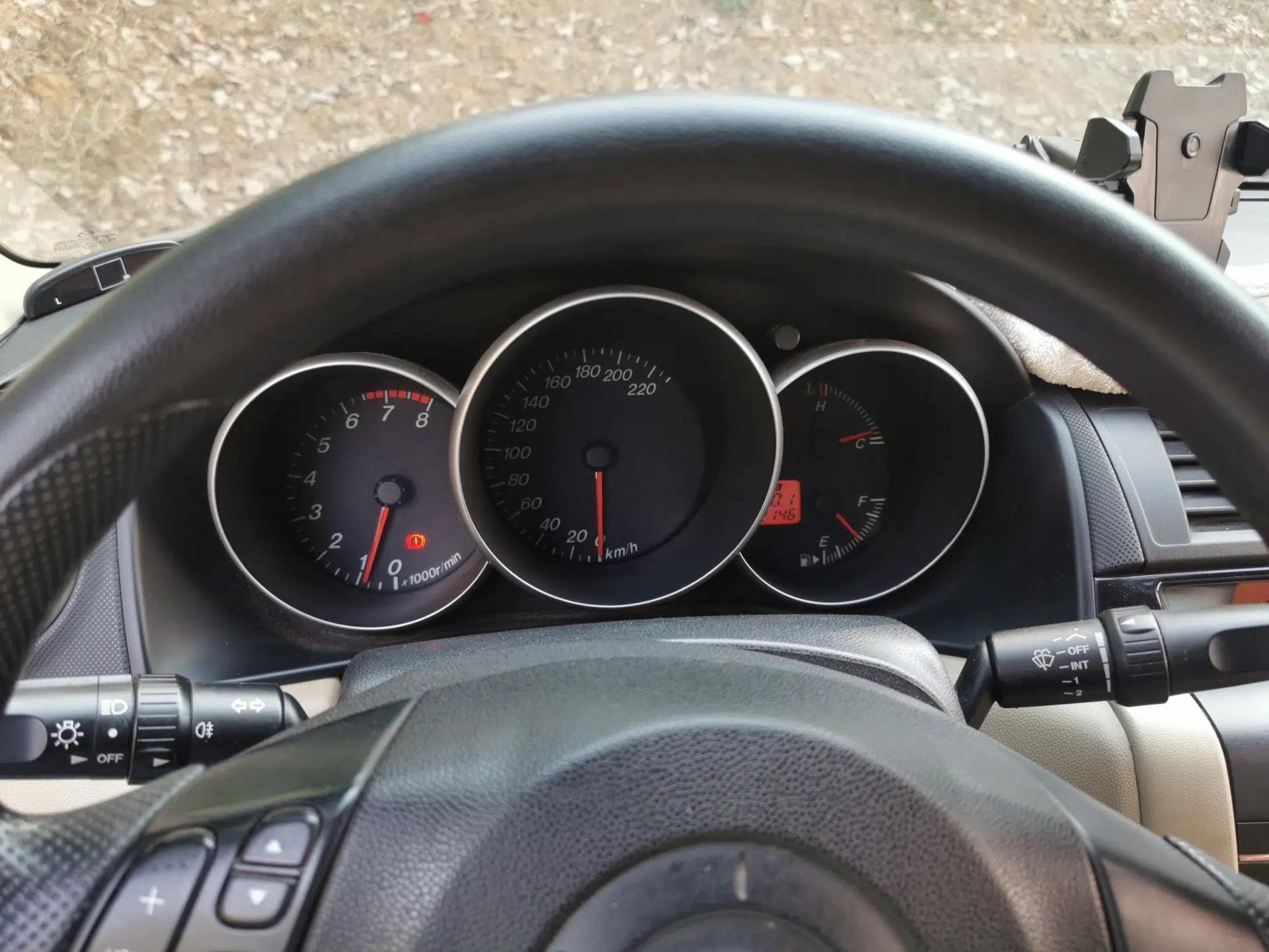 Mazda 3 2007 1.6L Manual Standard Edition — миниатюра 12