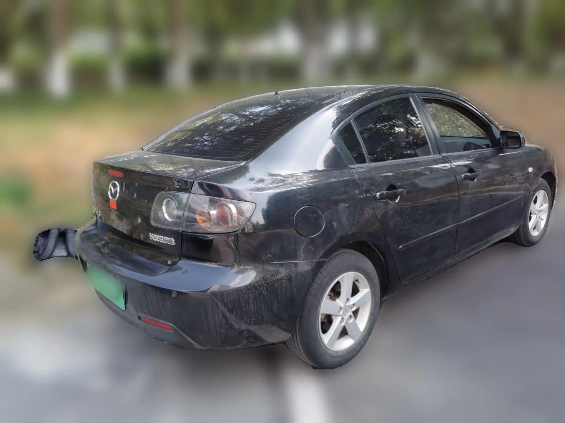 Mazda 3 2007 1.6L Manual Standard Edition — миниатюра 6