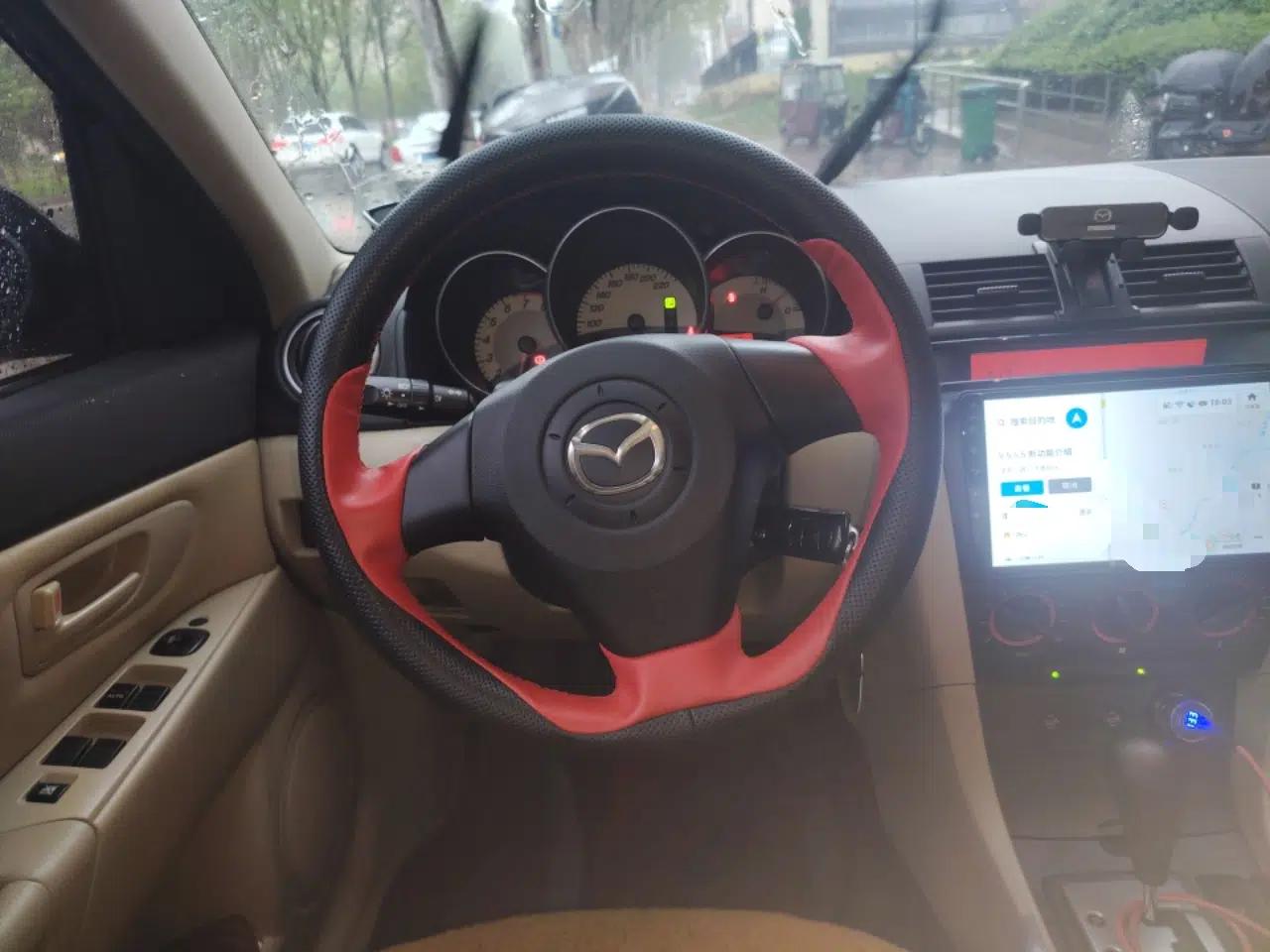Mazda 3 2012 1.6L Automatic Classic Special Offer — миниатюра 11