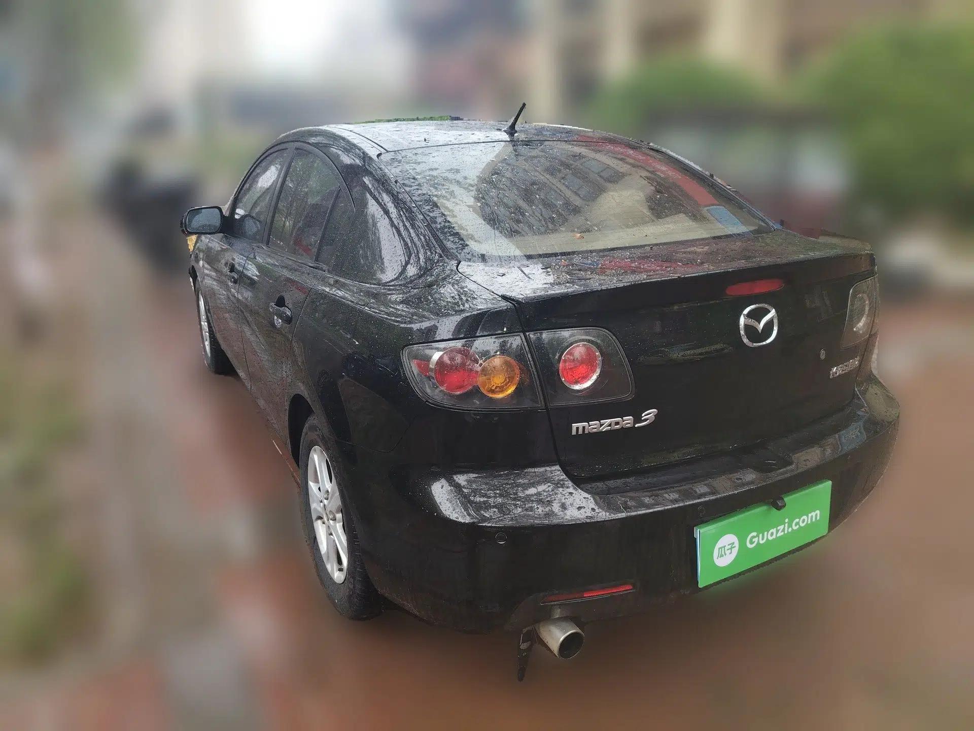 Mazda 3 2012 1.6L Automatic Classic Special Offer — миниатюра 4