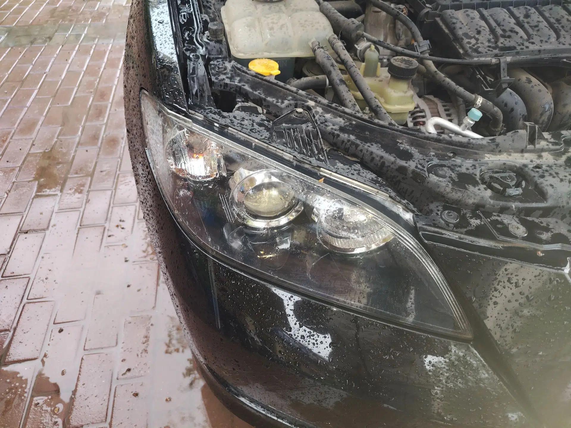 Mazda 3 2012 1.6L Automatic Classic Special Offer — миниатюра 7