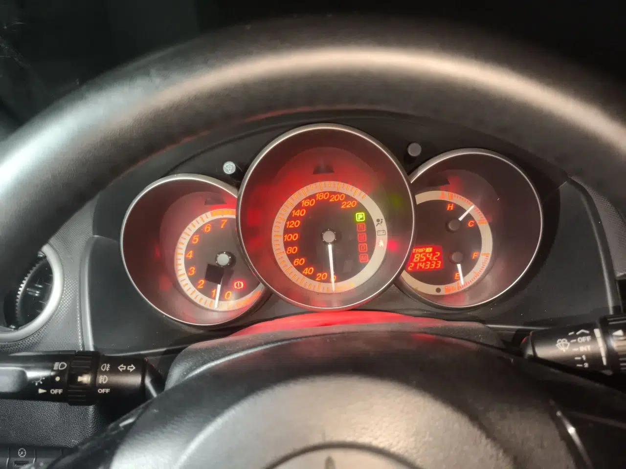 Mazda 3 2010 2.0L Automatic Classic Sports Edition — миниатюра 12