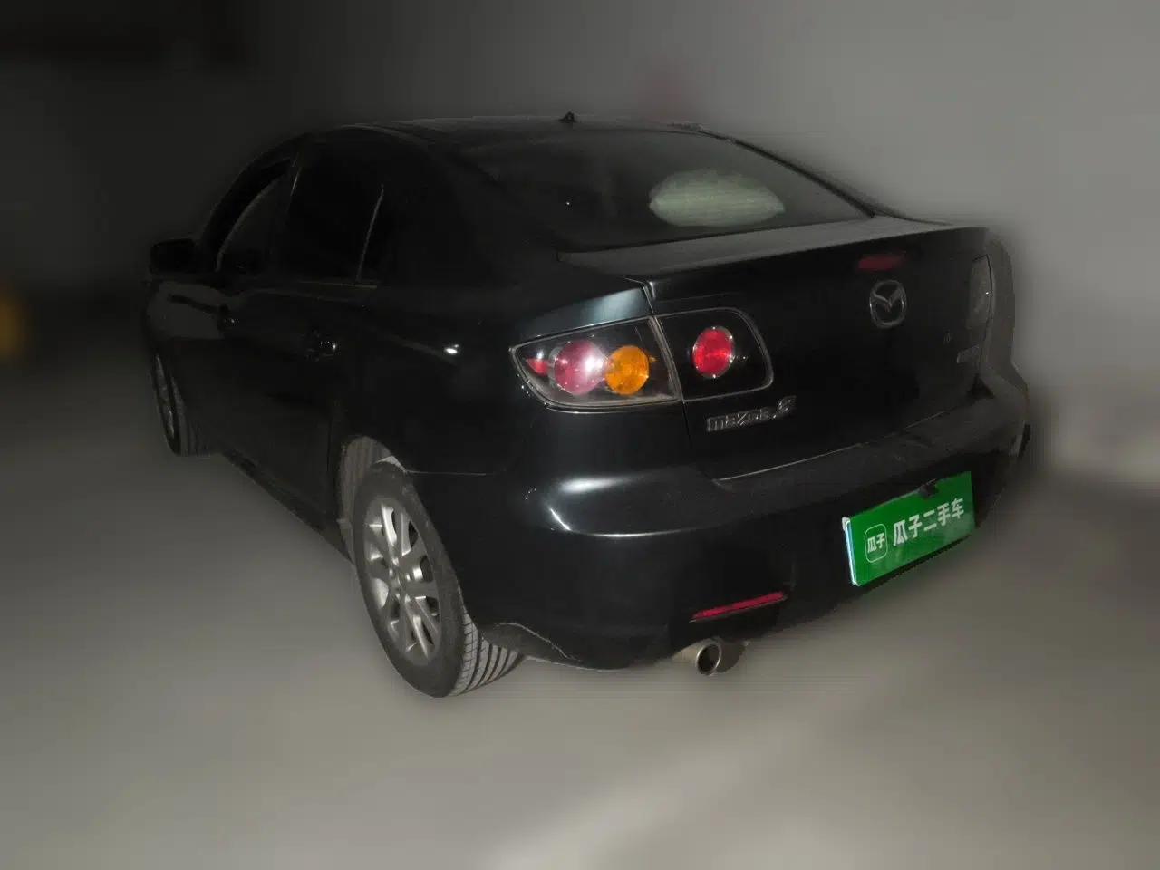 Mazda 3 2010 2.0L Automatic Classic Sports Edition — миниатюра 4