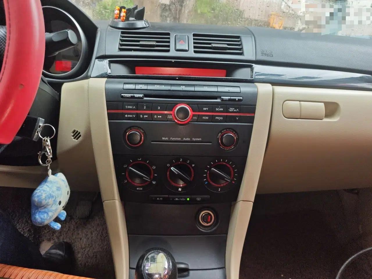 Mazda 3 2012 1.6L Manual Classic Special Offer — миниатюра 14