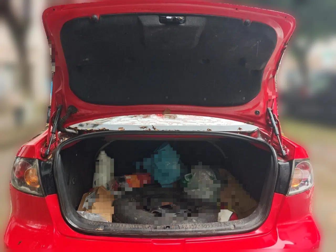 Mazda 3 2012 1.6L Manual Classic Special Offer — миниатюра 20