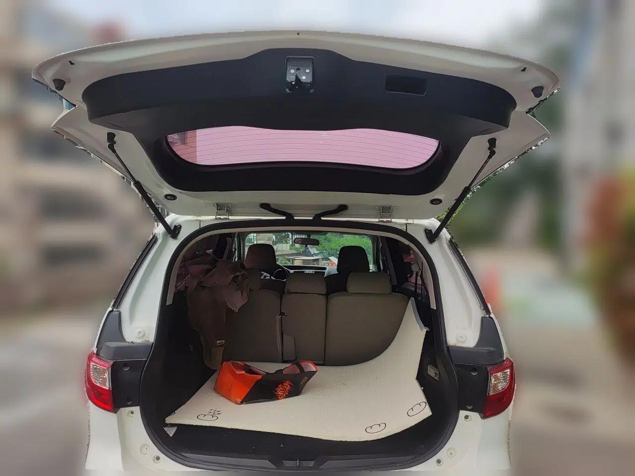 Mazda 5 2013 2.0L Automatic Comfort Edition — миниатюра 20