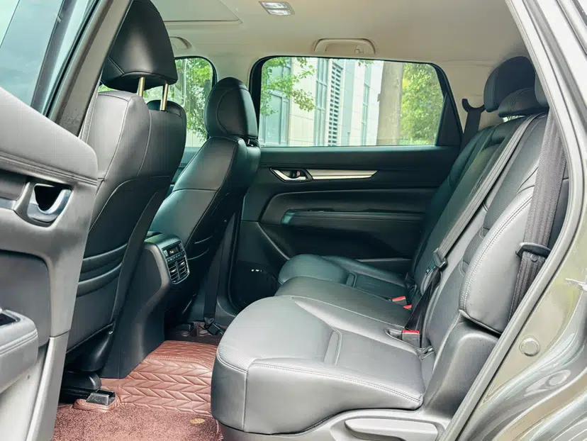 Mazda CX-8 2019 2.5L Four-Wheel Drive Deluxe Edition — миниатюра 21