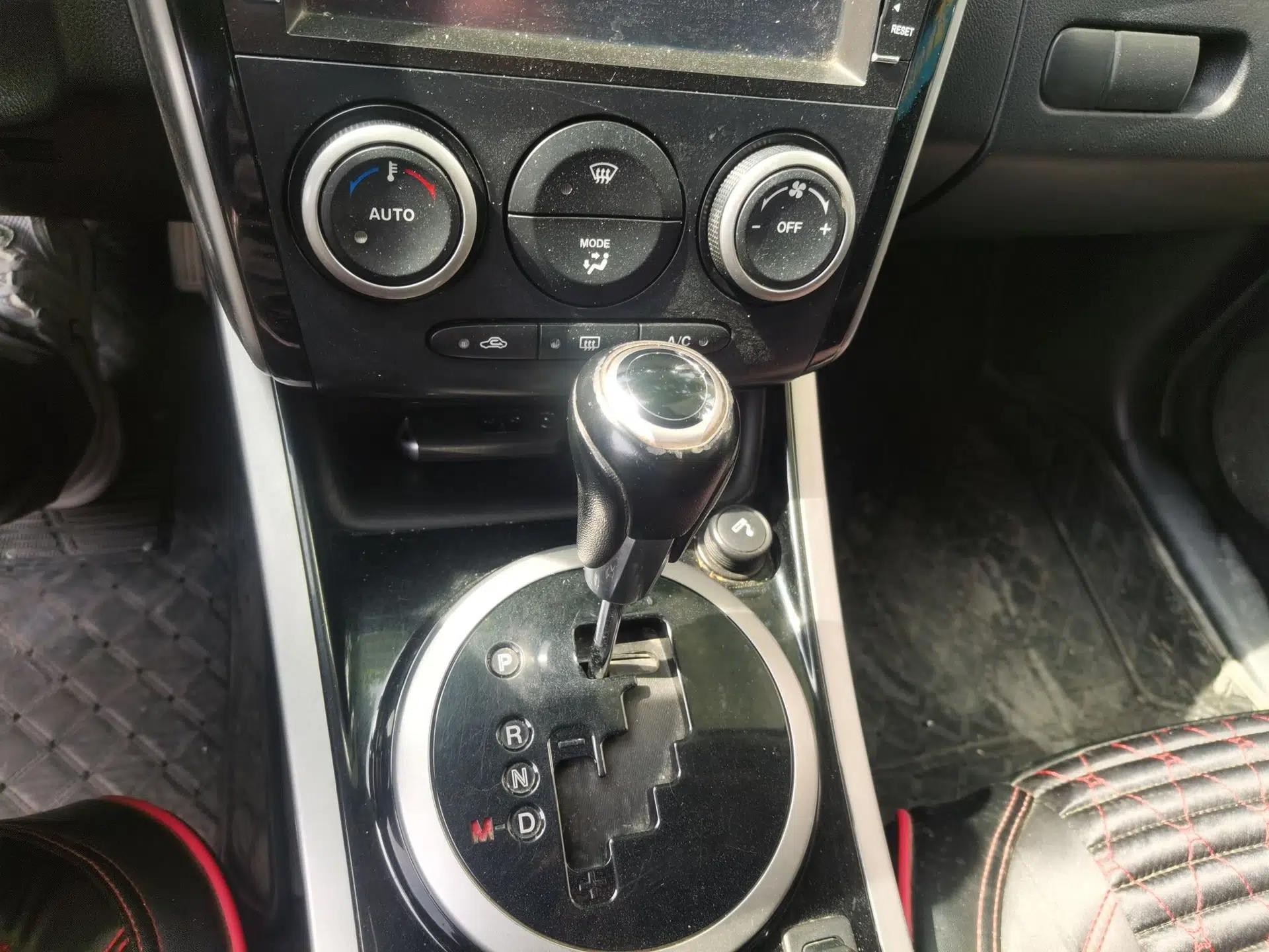 Mazda CX-7 2014 2.3T Smart All-Wheel-Drive Sport Edition — миниатюра 15