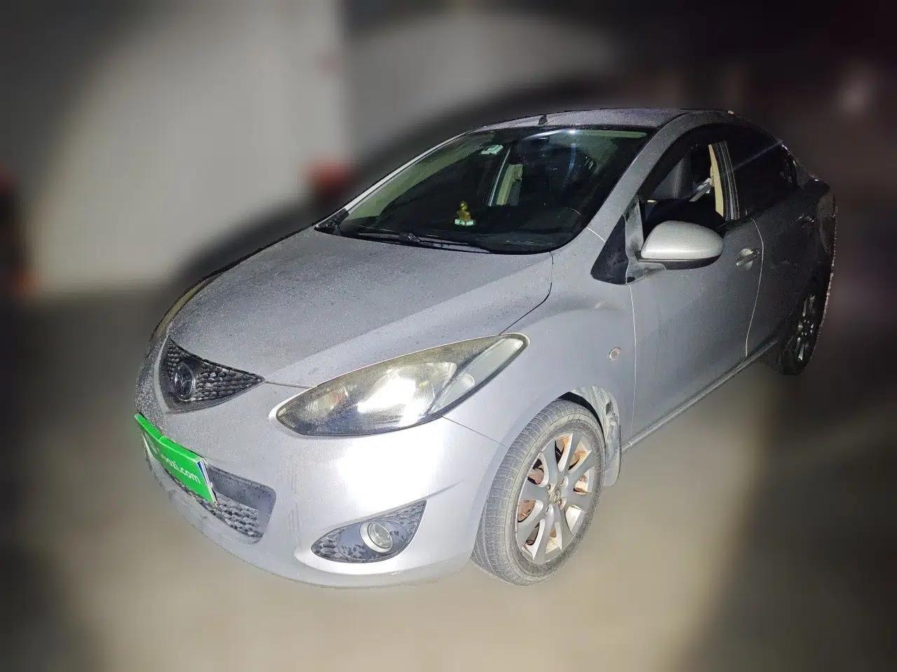 Mazda 2 2008 1.5L Manual Fashion Edition — миниатюра 1