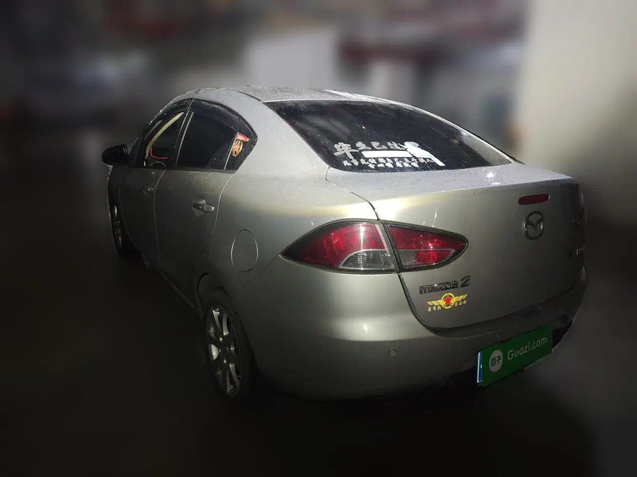 Mazda 2 2008 1.5L Manual Fashion Edition — миниатюра 4