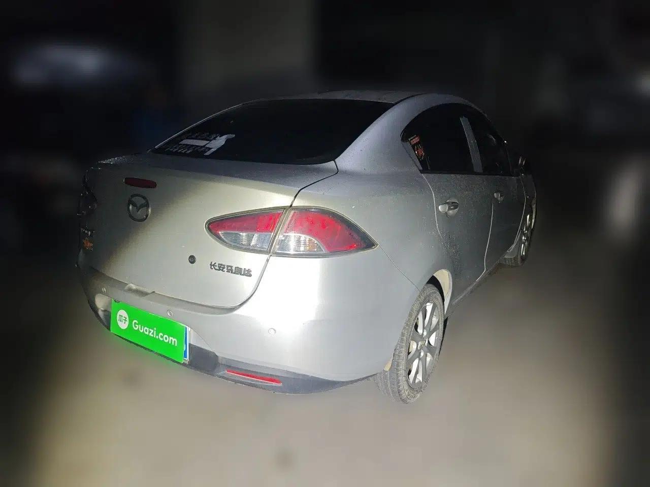 Mazda 2 2008 1.5L Manual Fashion Edition — миниатюра 6