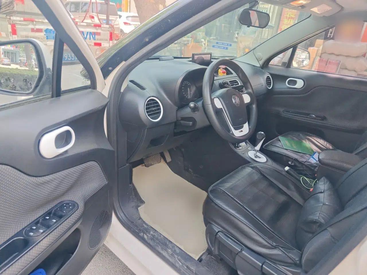 MG 3 2013 1.5L AMT Elite Edition — миниатюра 17