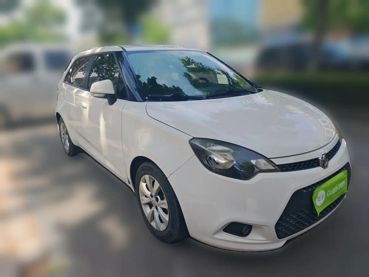MG 3 2013 1.5L AMT Elite Edition — миниатюра 3