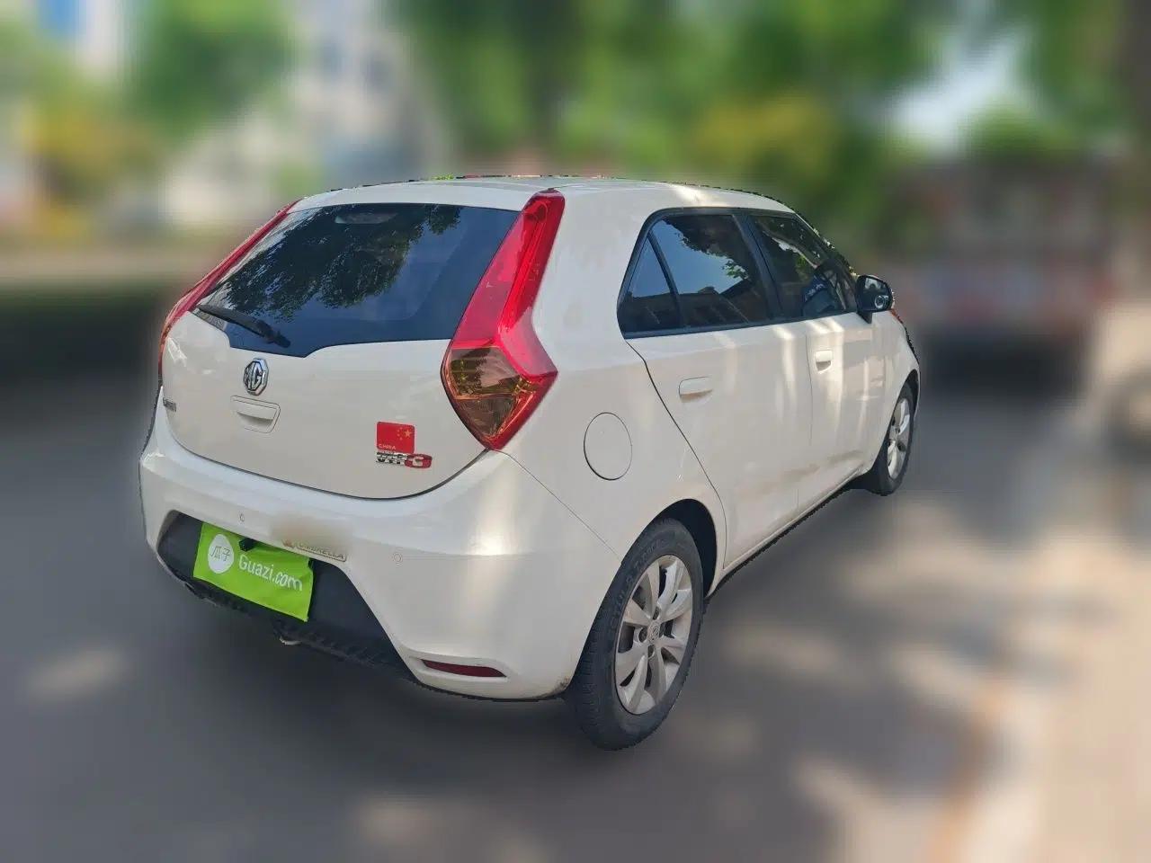MG 3 2013 1.5L AMT Elite Edition — миниатюра 6
