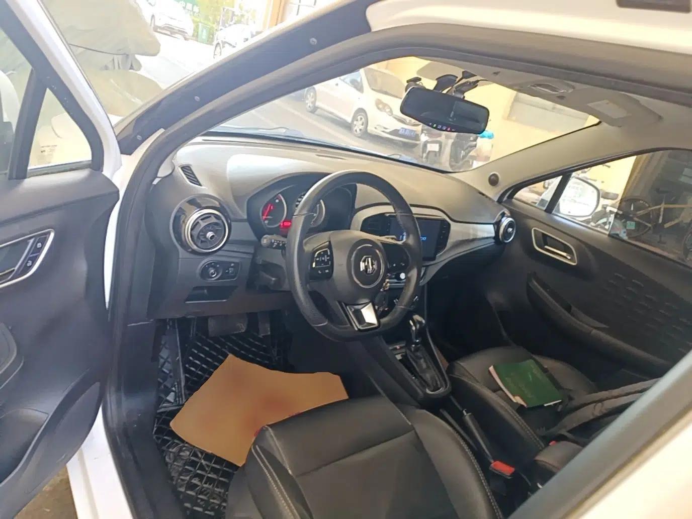 MG 3 2017 1.5L Automatic Smart Connect Luxury Edition — миниатюра 13