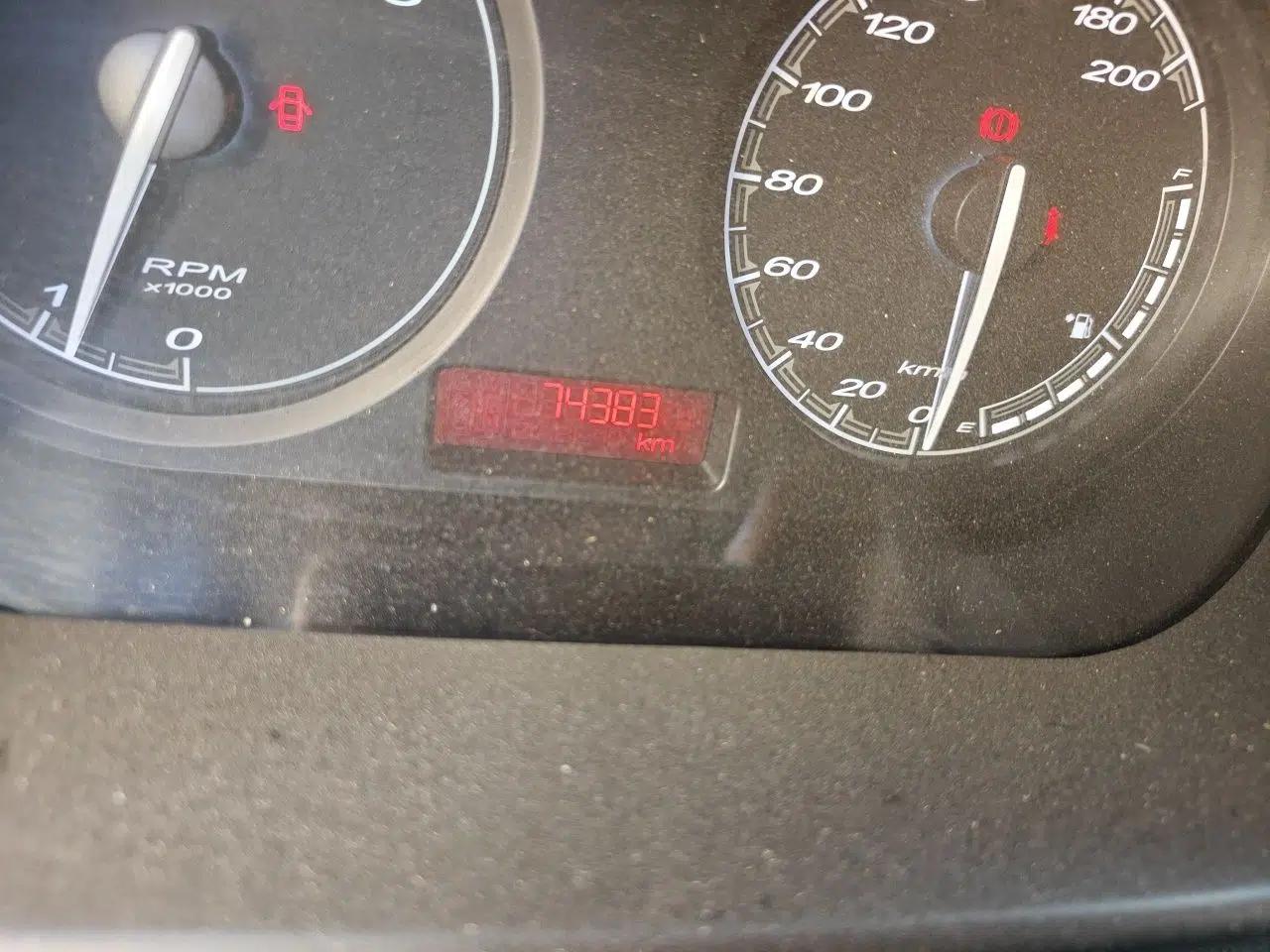 MG 3 2013 1.5L Manual Value Edition — миниатюра 13