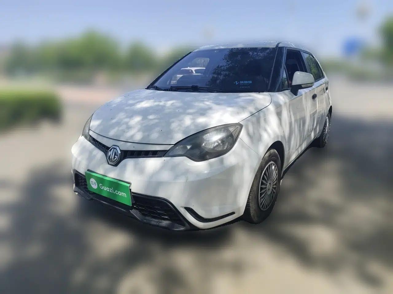 MG 3 2014 1.3L Manual Comfort Edition — миниатюра 1