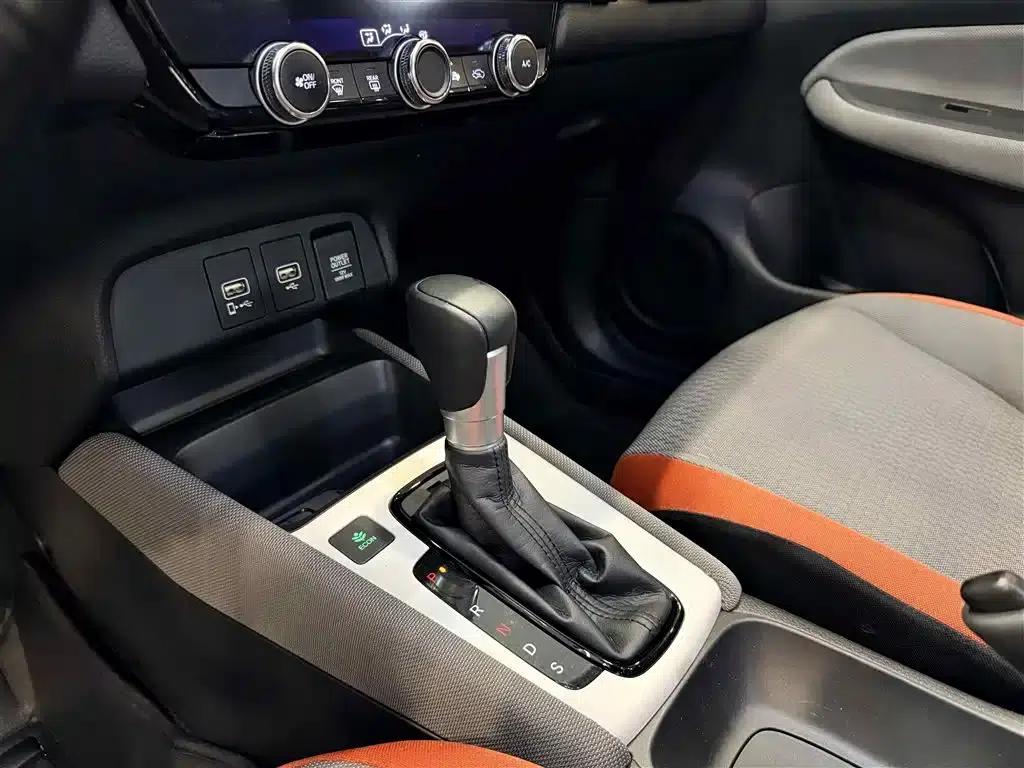 LIFE 2021 1.5L CVT SPO-SS Dynamic Edition — миниатюра 17