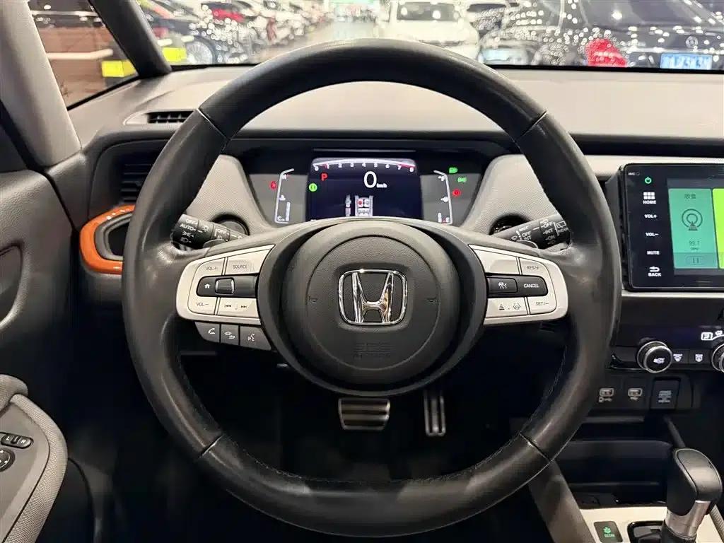 LIFE 2021 1.5L CVT SPO-SS Dynamic Edition — миниатюра 19