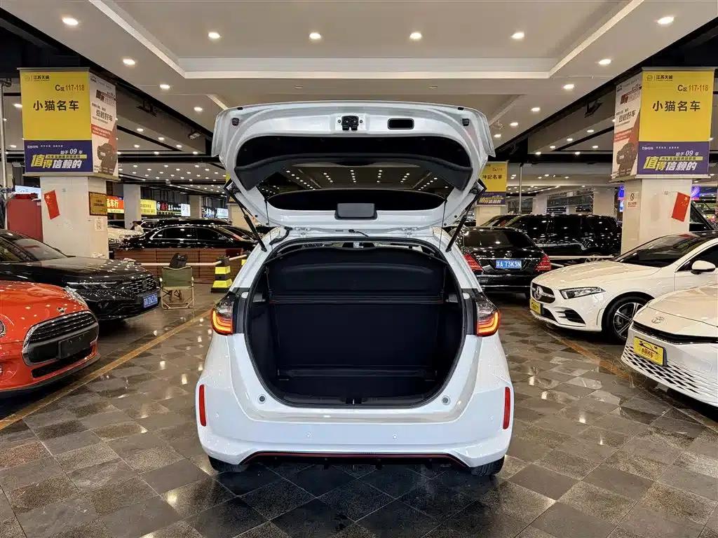 LIFE 2021 1.5L CVT SPO-SS Dynamic Edition — миниатюра 28