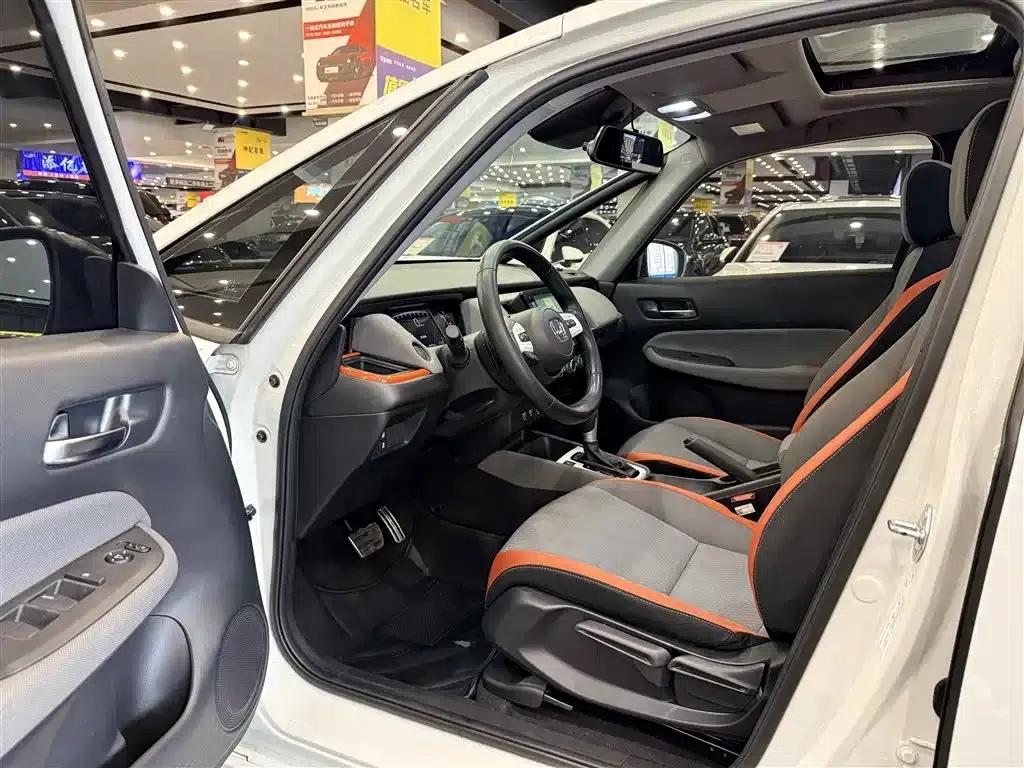LIFE 2021 1.5L CVT SPO-SS Dynamic Edition — миниатюра 4