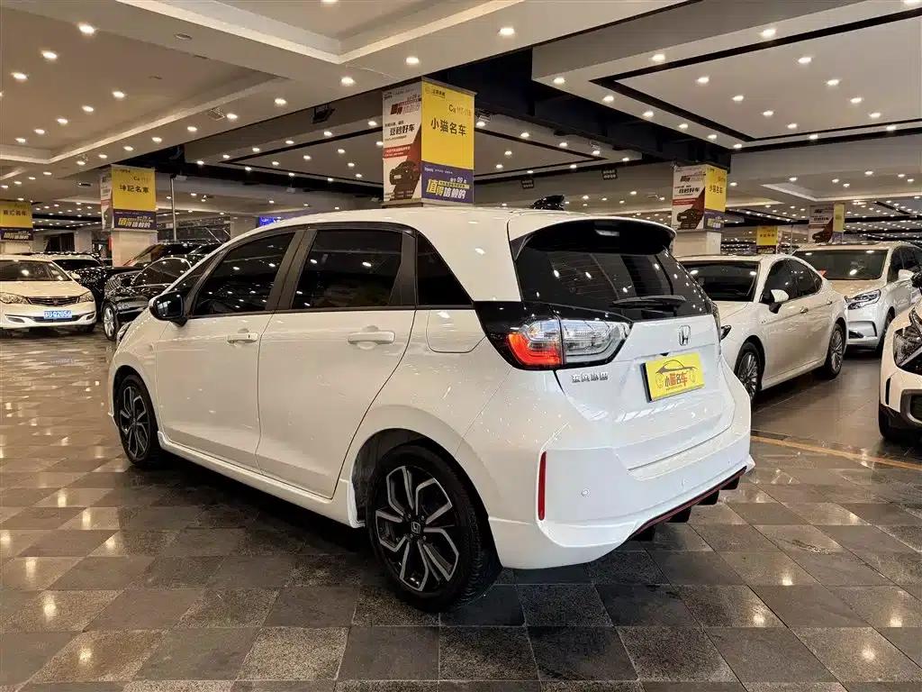 LIFE 2021 1.5L CVT SPO-SS Dynamic Edition — миниатюра 10