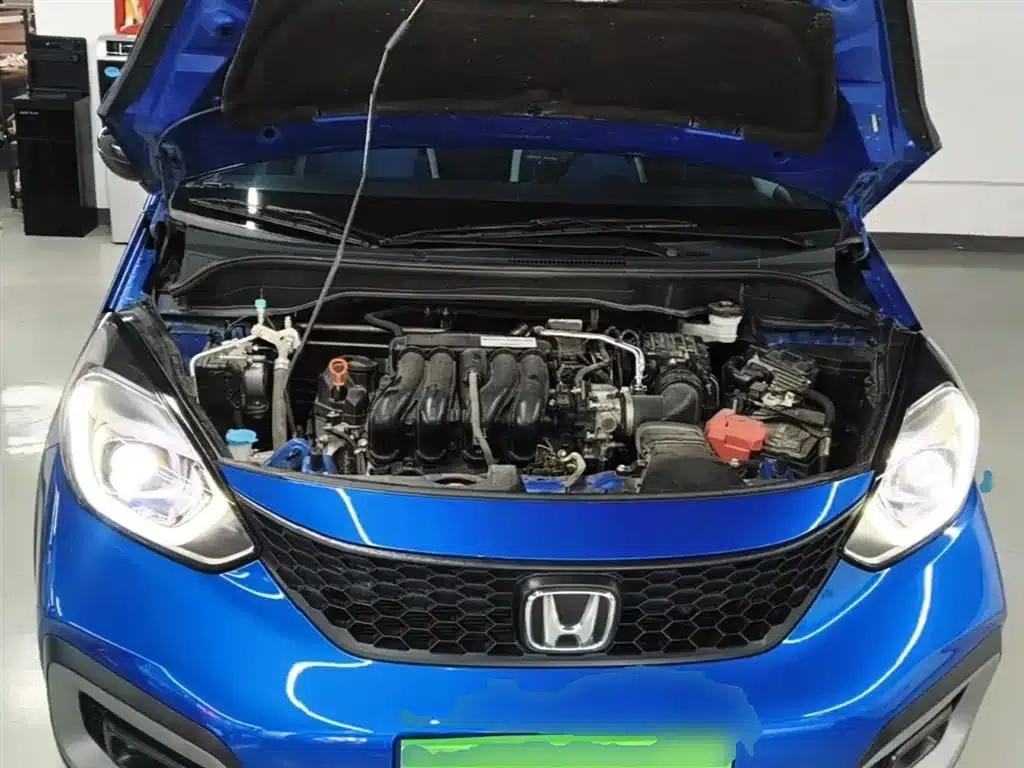 LIFE 2021 1.5L CVT CRO-S Fun Edition — миниатюра 20