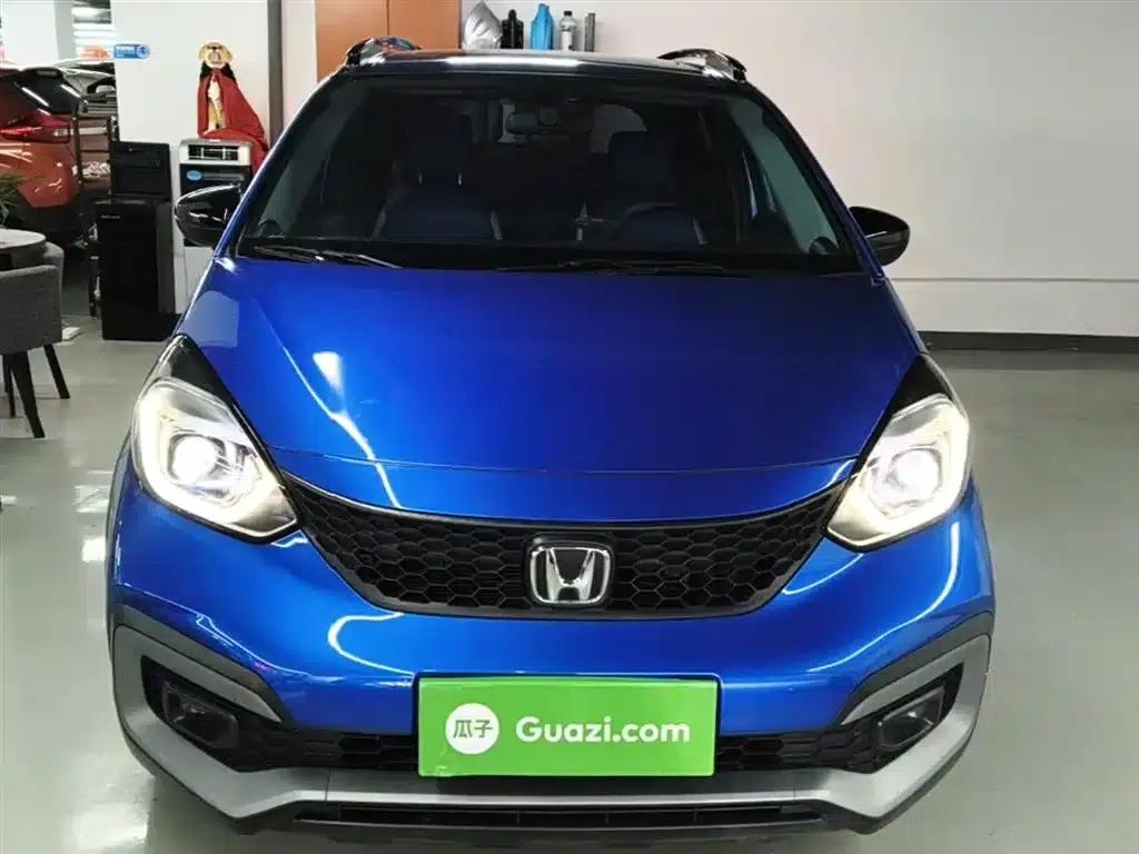 LIFE 2021 1.5L CVT CRO-S Fun Edition — миниатюра 3