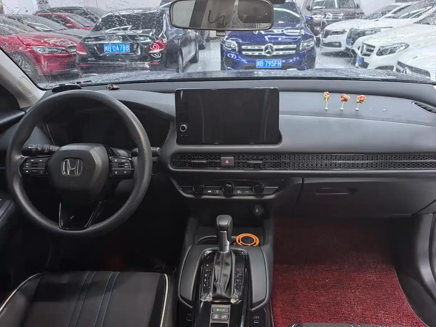 Honda HR-V 2023 240TURBO Sporty Edition — миниатюра 5