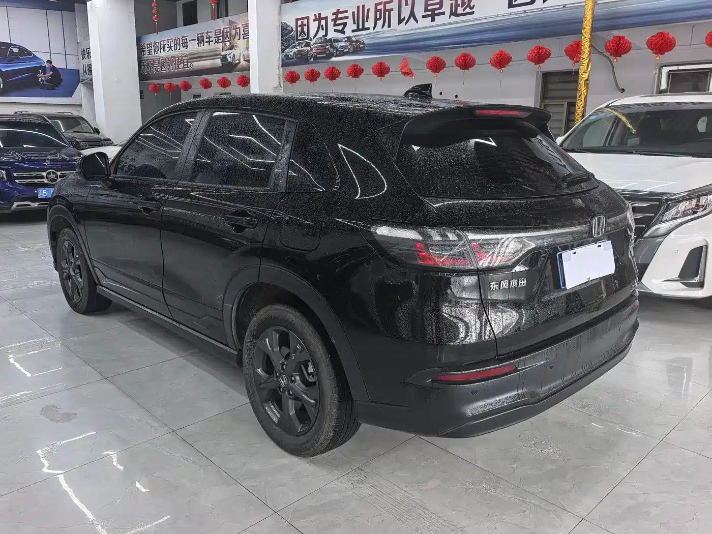 Honda HR-V 2023 240TURBO Sporty Edition — миниатюра 7